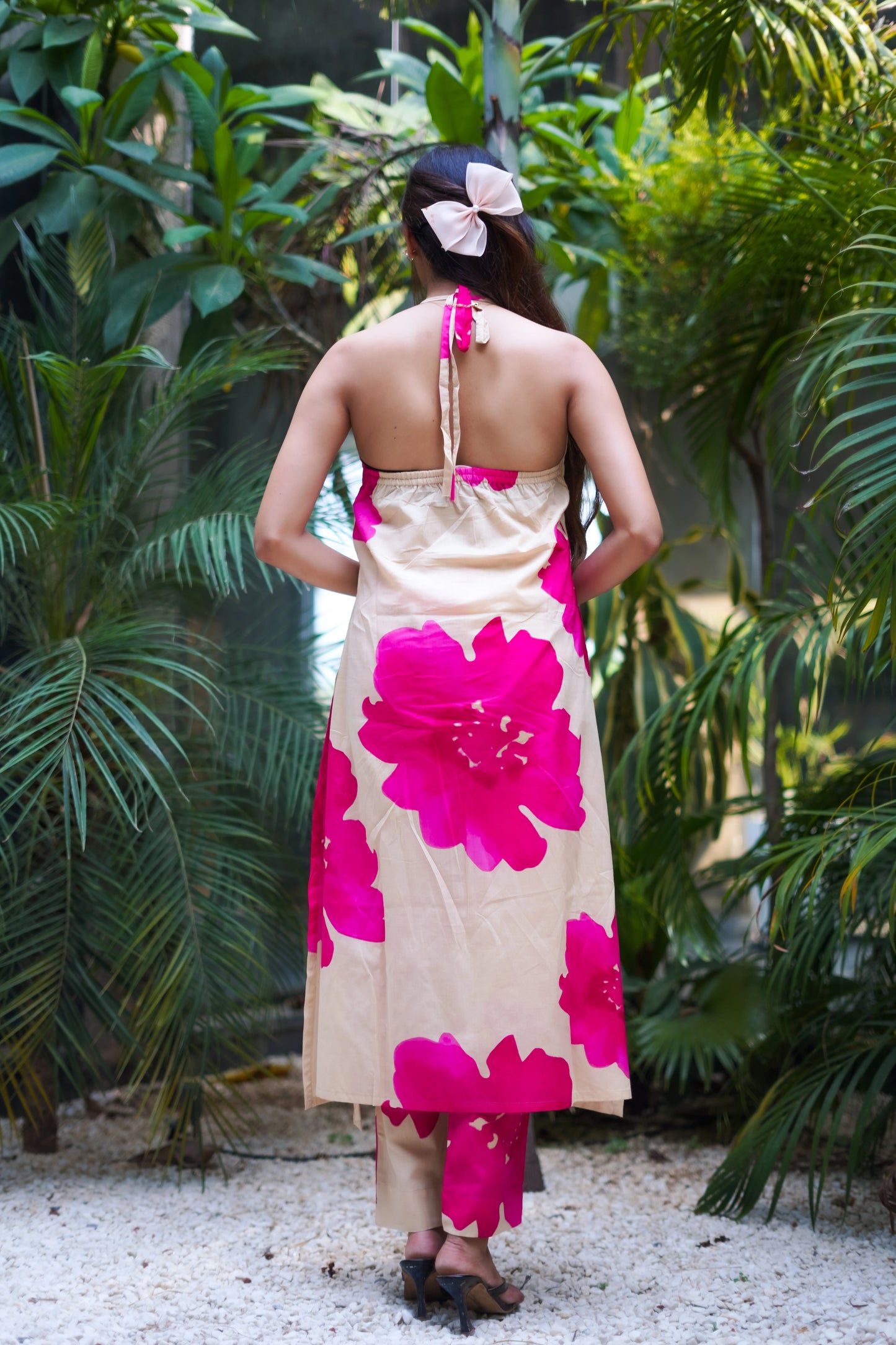 Gulabi Gulnar – Two-Piece Cotton Halter Neck Set