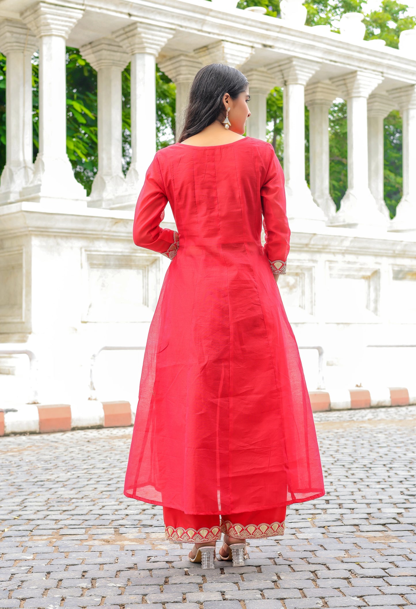Scarlet Grace – Chanderi Silk Set