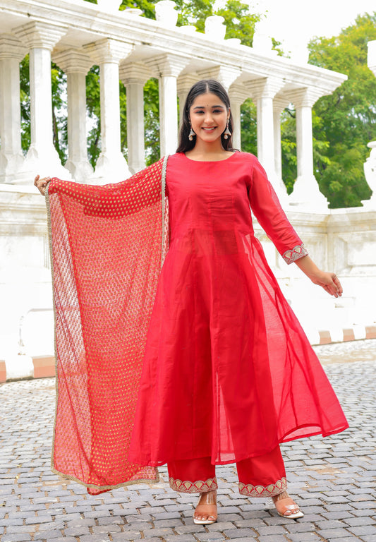 Scarlet Grace – Chanderi Silk Set