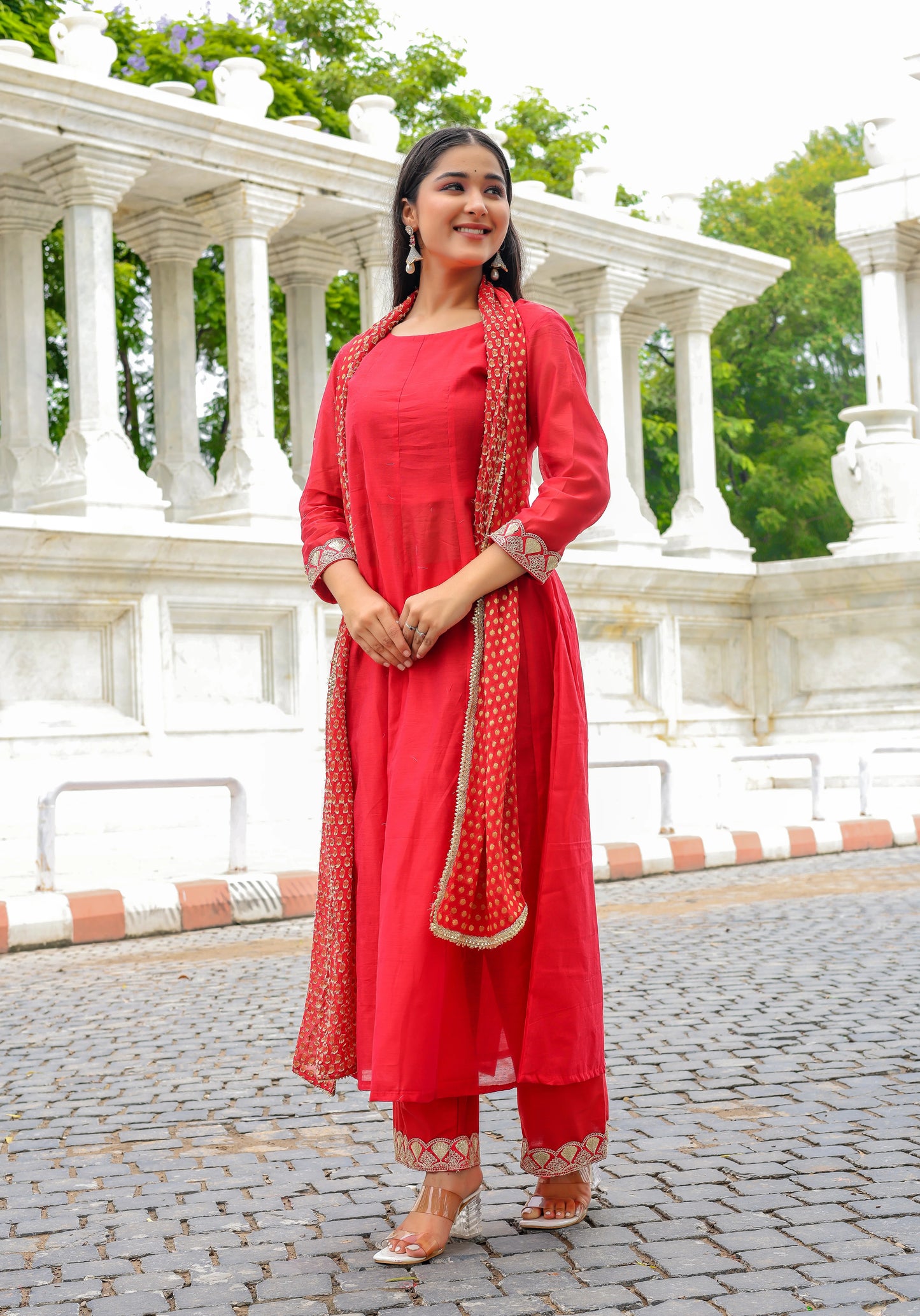 Scarlet Grace – Chanderi Silk Set