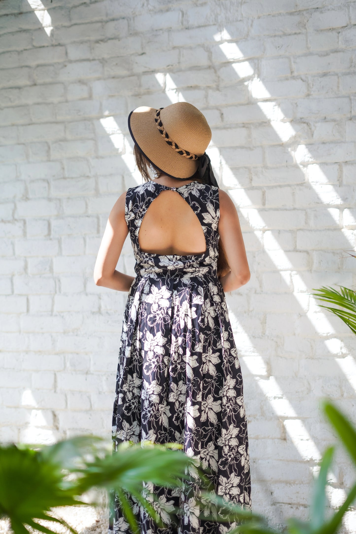 Noor-e-Gulab – Black & White Floral Maxi Dress