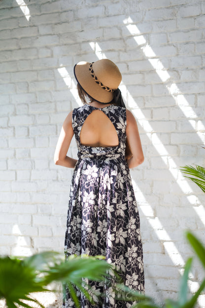 Noor-e-Gulab – Black & White Floral Maxi Dress
