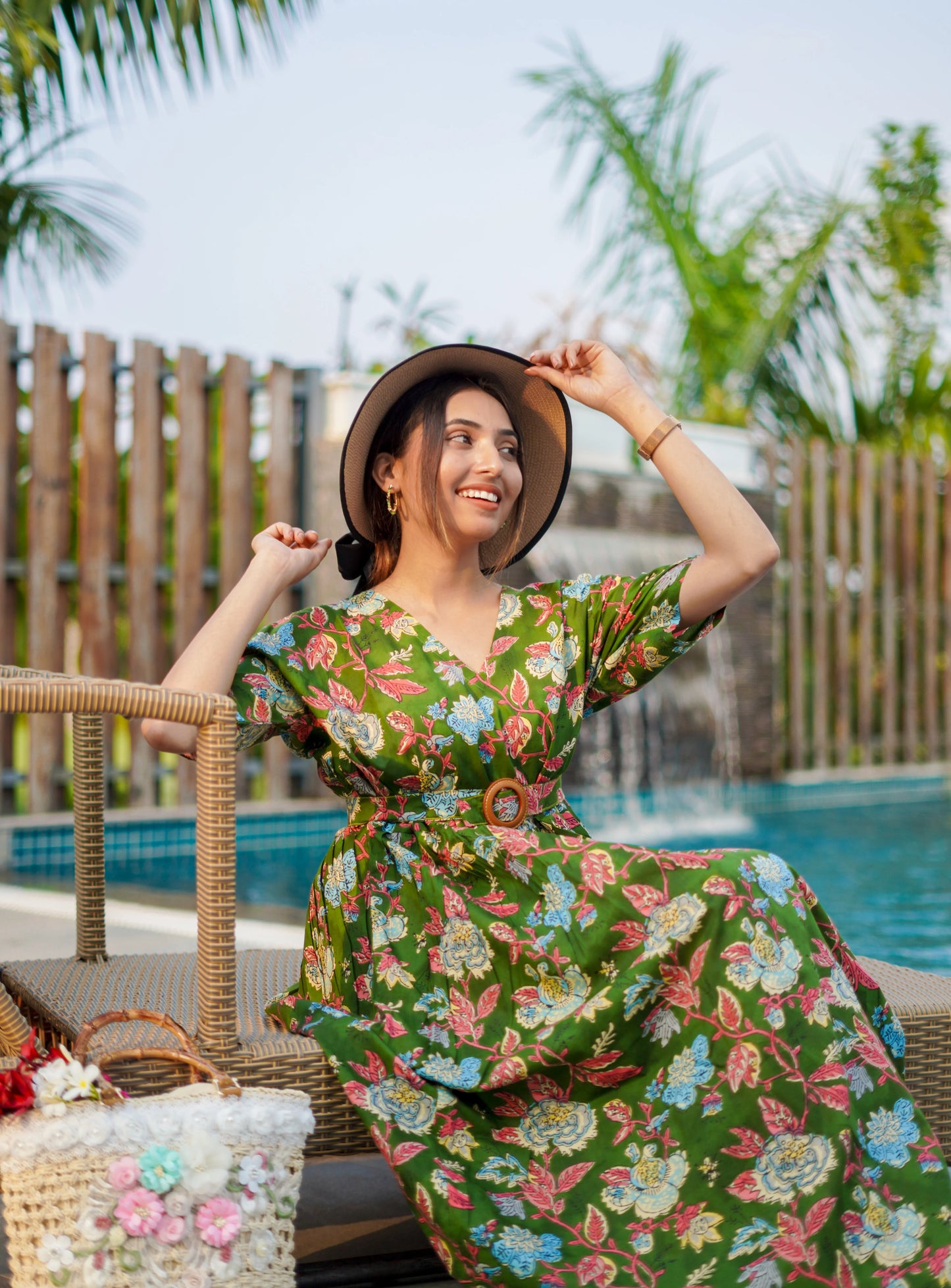 Baag-e-bahar - Crafted in pure cotton for ultimate comfort