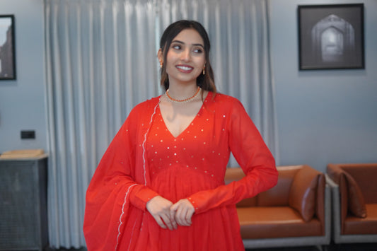 Taashi Malmal Kurta Set -  A celebration of minimalism & tradition