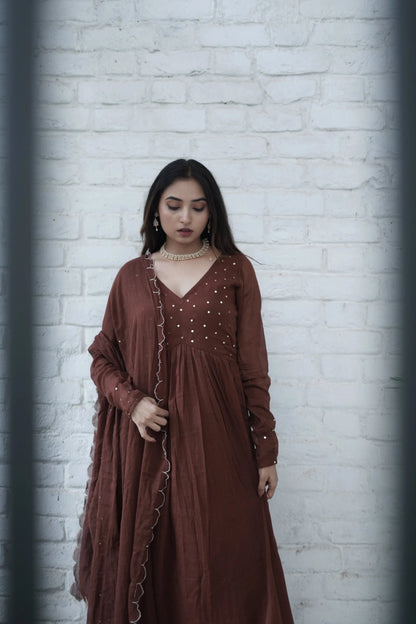Raya Mulmul Kurta Set - An ode to understated elegance