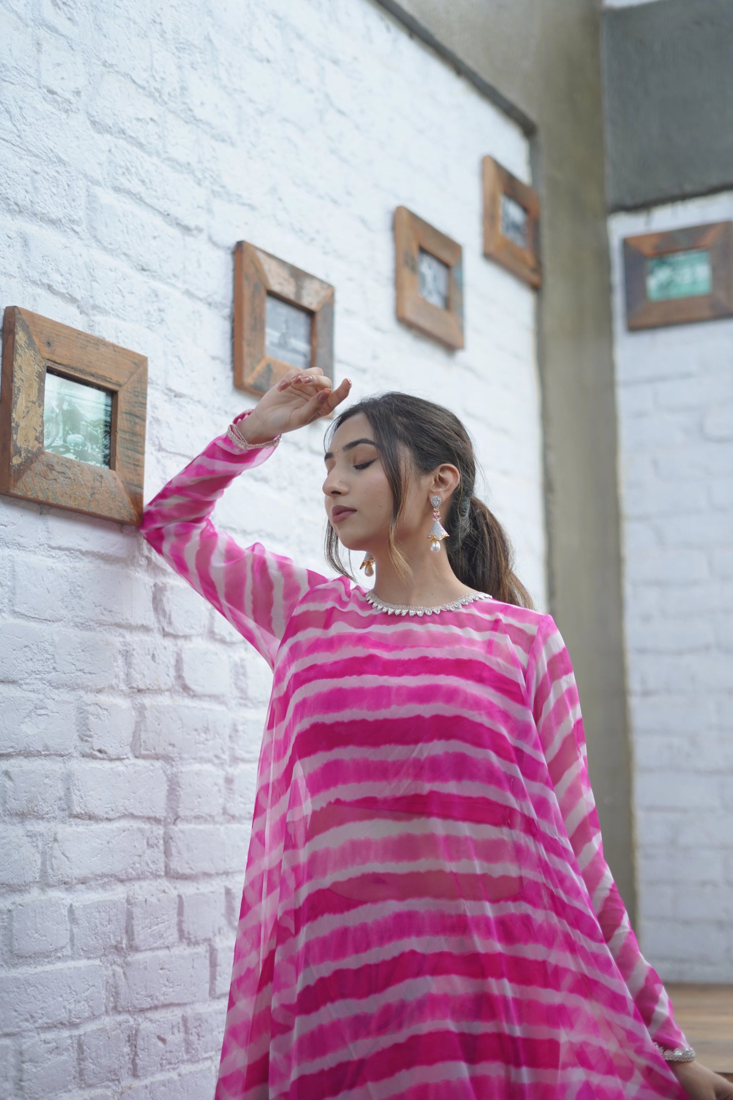 Gulraz Lehariya Set - A vibrant blend of tradition & contemporary flair