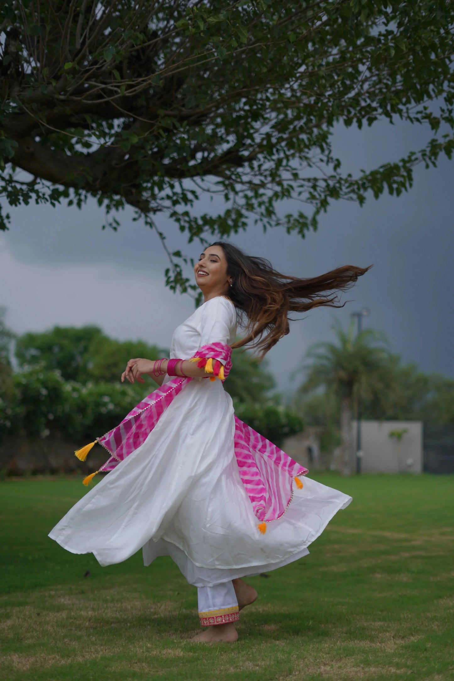 Chandni Leheriya Set - Tribute to timeless summer elegance